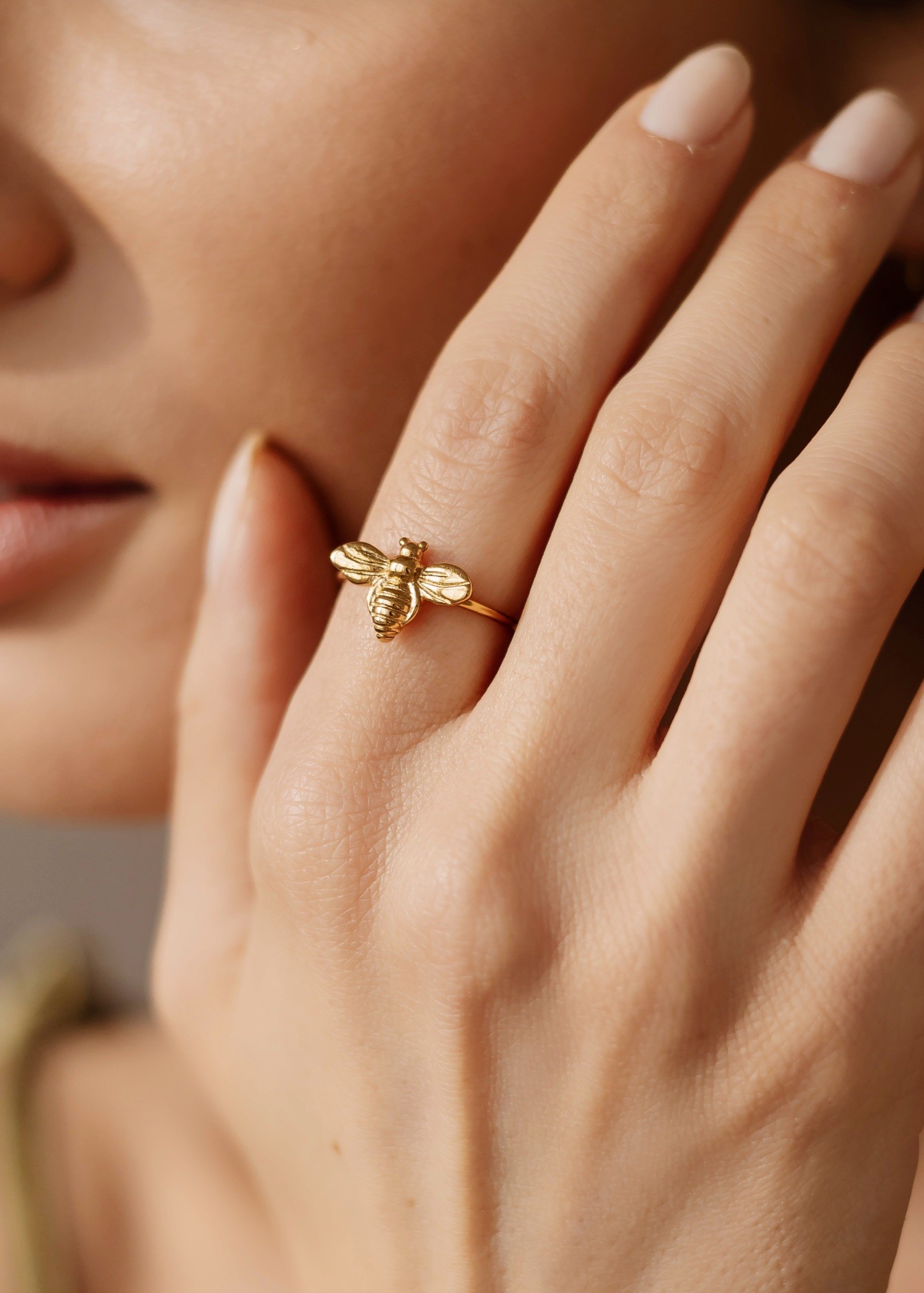 Pierścionek Bee – stal szlachetna