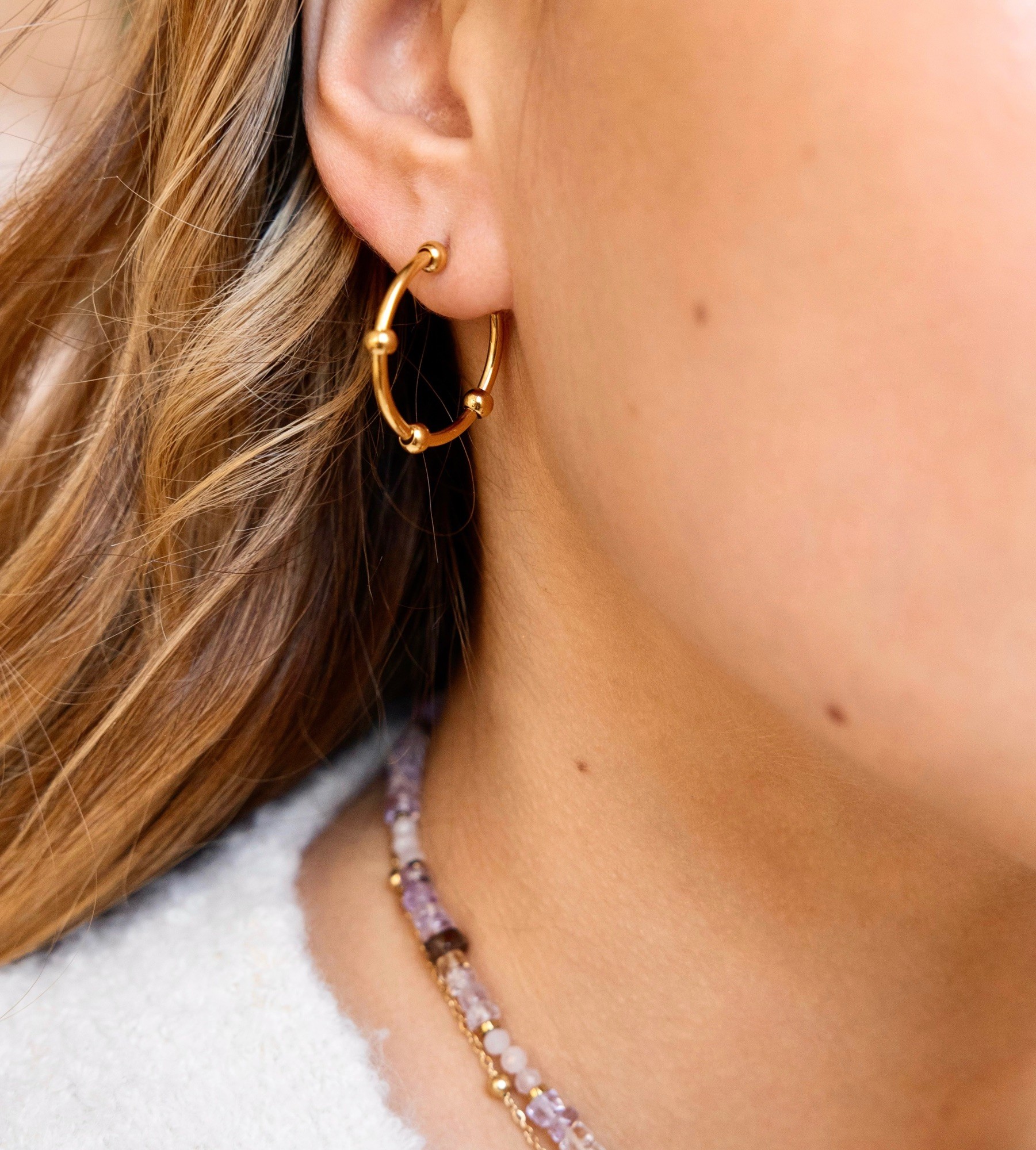 Kolczyki Dots – stal szlachetna pozłacana