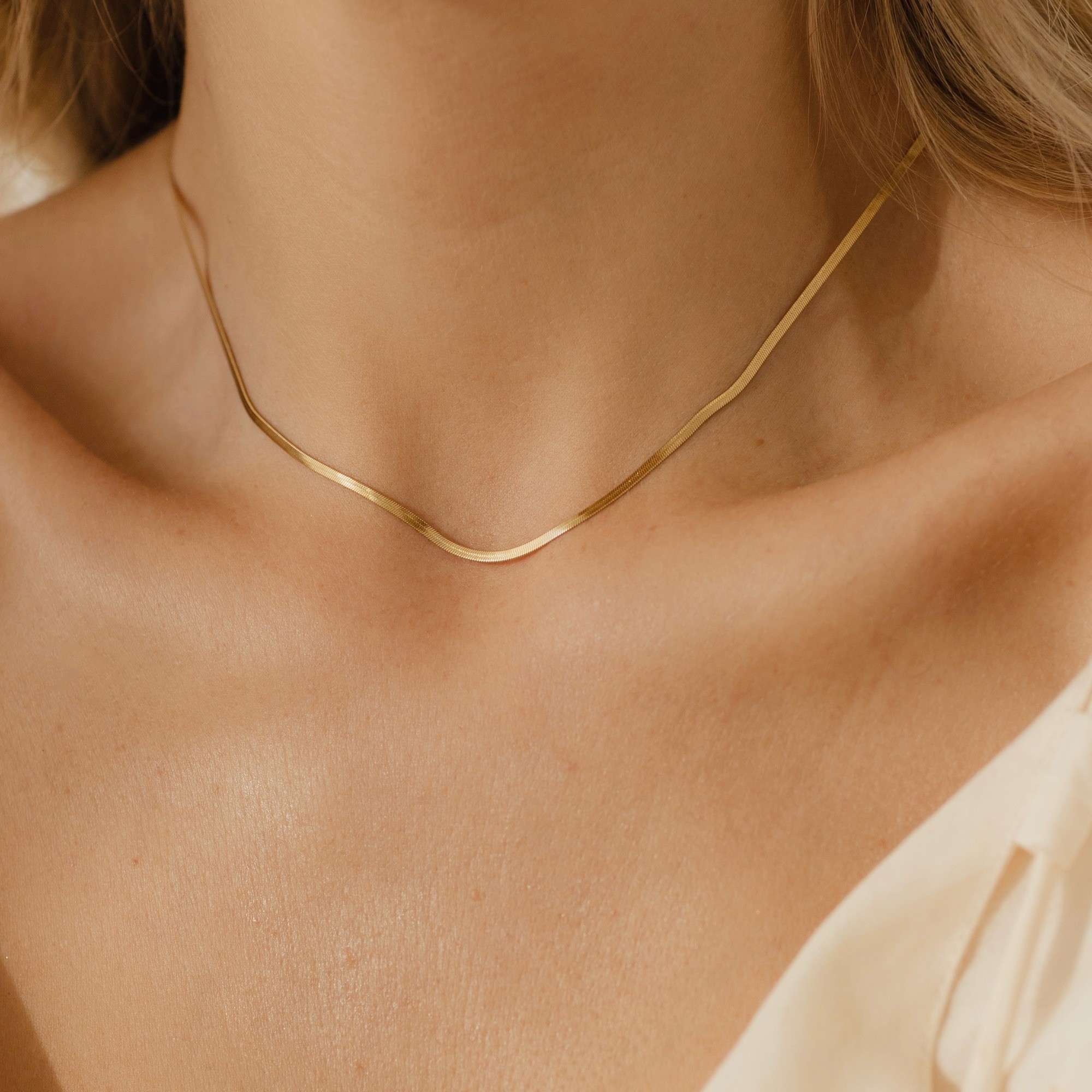 Naszyjnik typu żmijka Tiny silk – stal szlachetna pozłacana