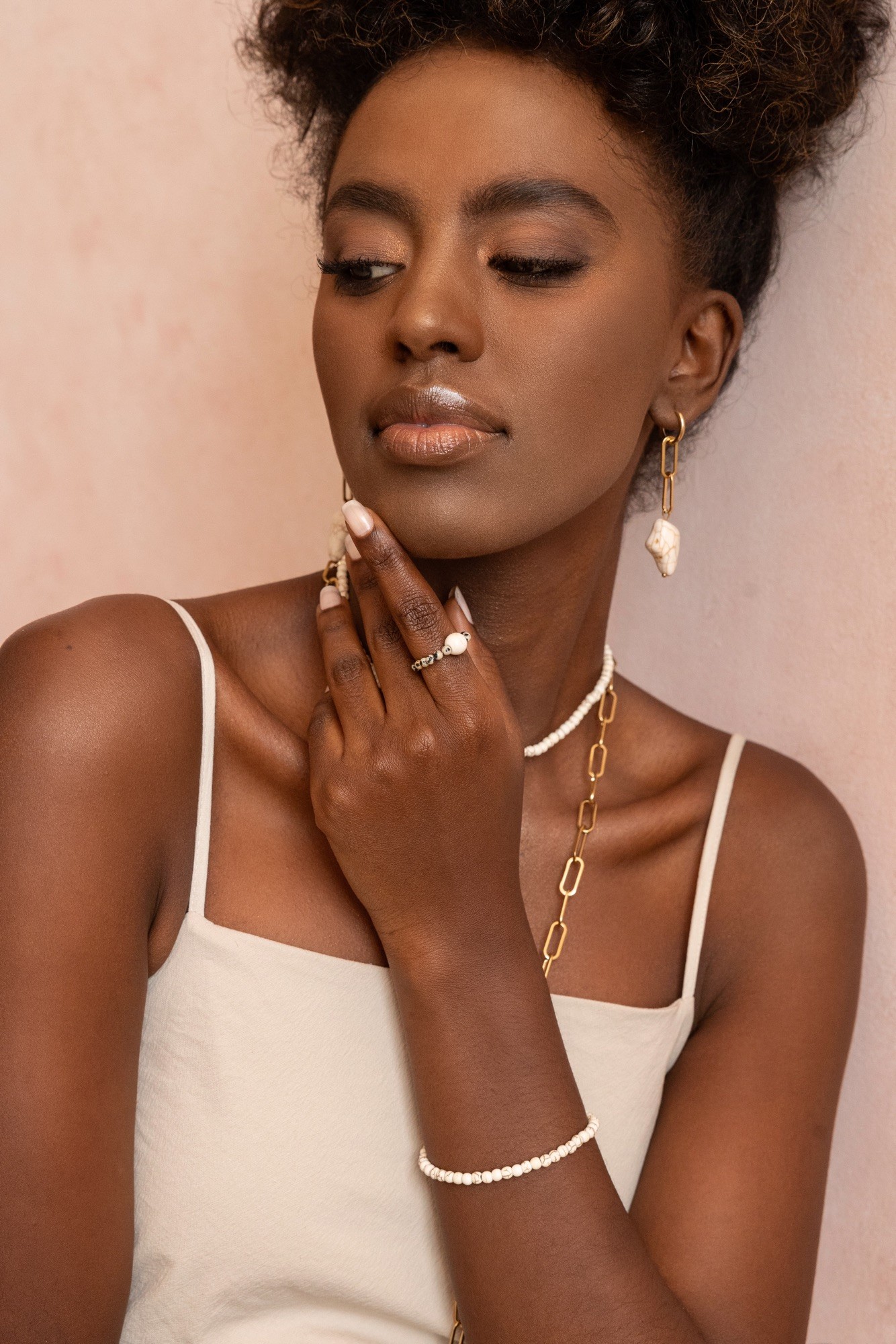 Bransoletka „Kalifornia” – Howlit