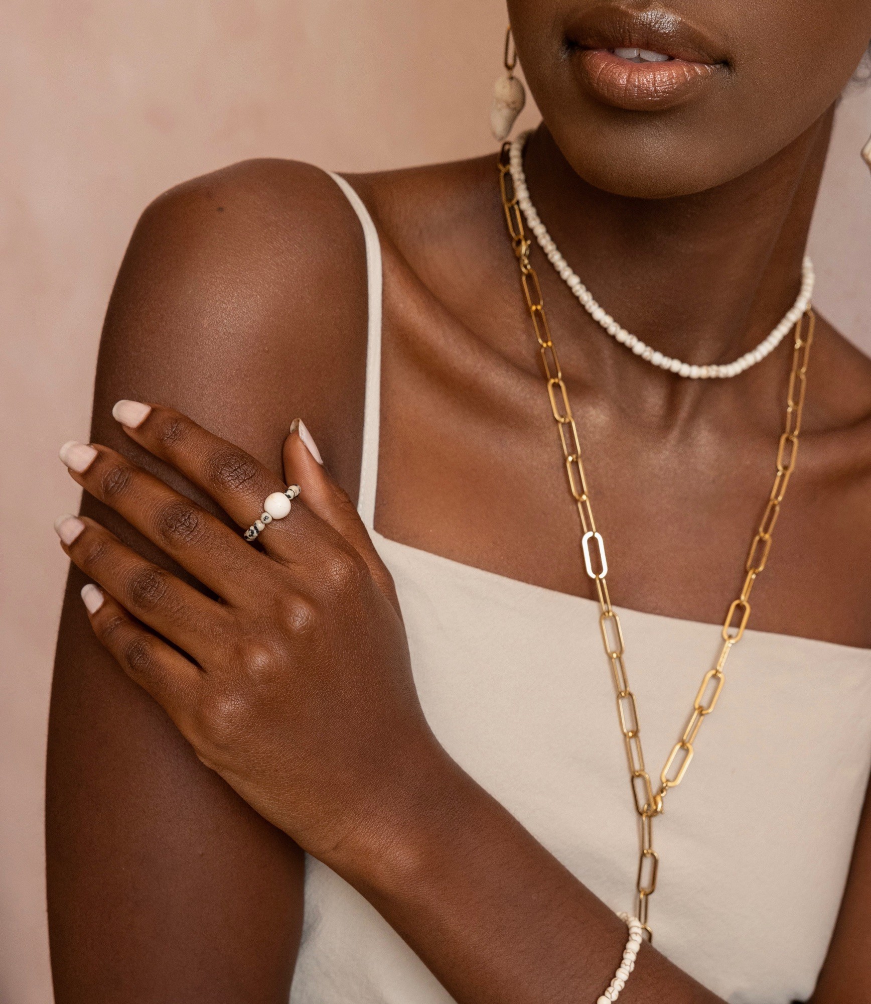 Pierścionek elastyczny „Kalifornia” – Jaspis Dalmatyński, Kamień rzeczny afrykański