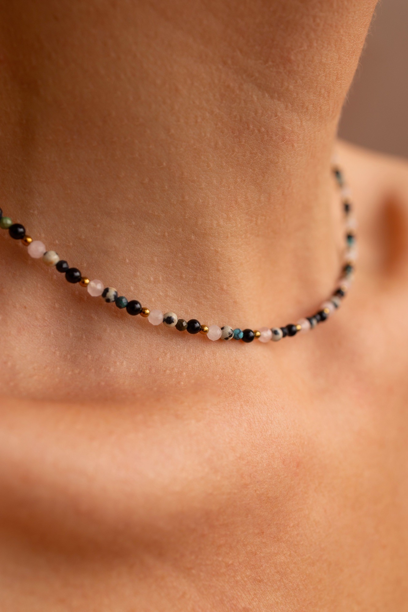 Choker zodiakalny – Waga