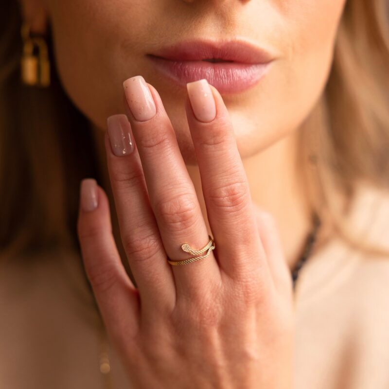 Pierścionek "Mystery love" - pierścionek z wężem, pierścionek ze stali szlachetnej