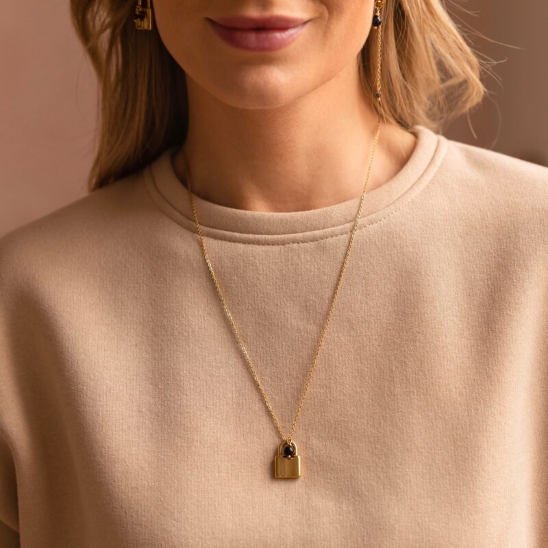 Łańcuszek z kłódką "Lock me" - Turmalin czarny, stal szlachetna pozłacana