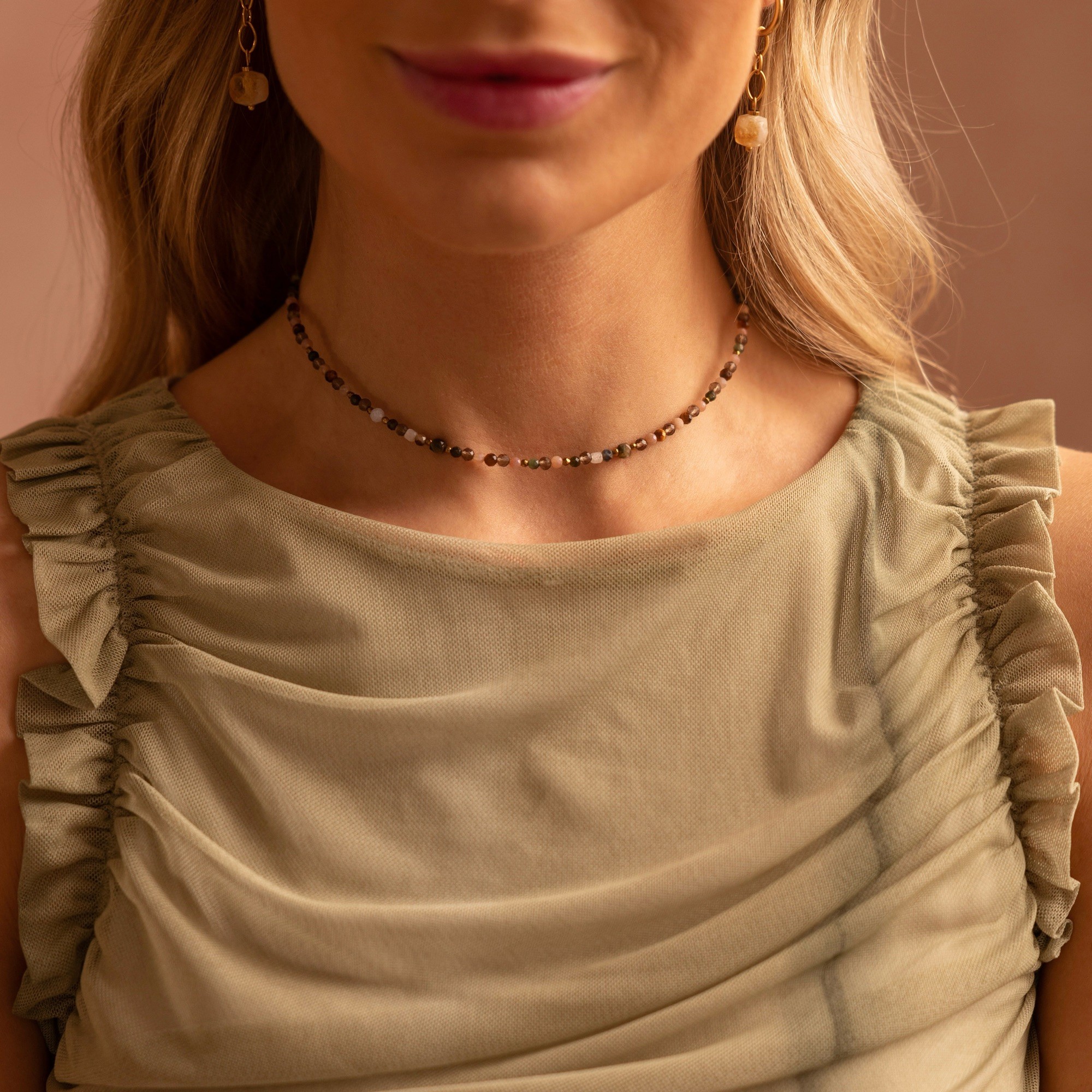 Naszyjnik typu choker Natural tone – stal szlachetna, kamienie naturalne