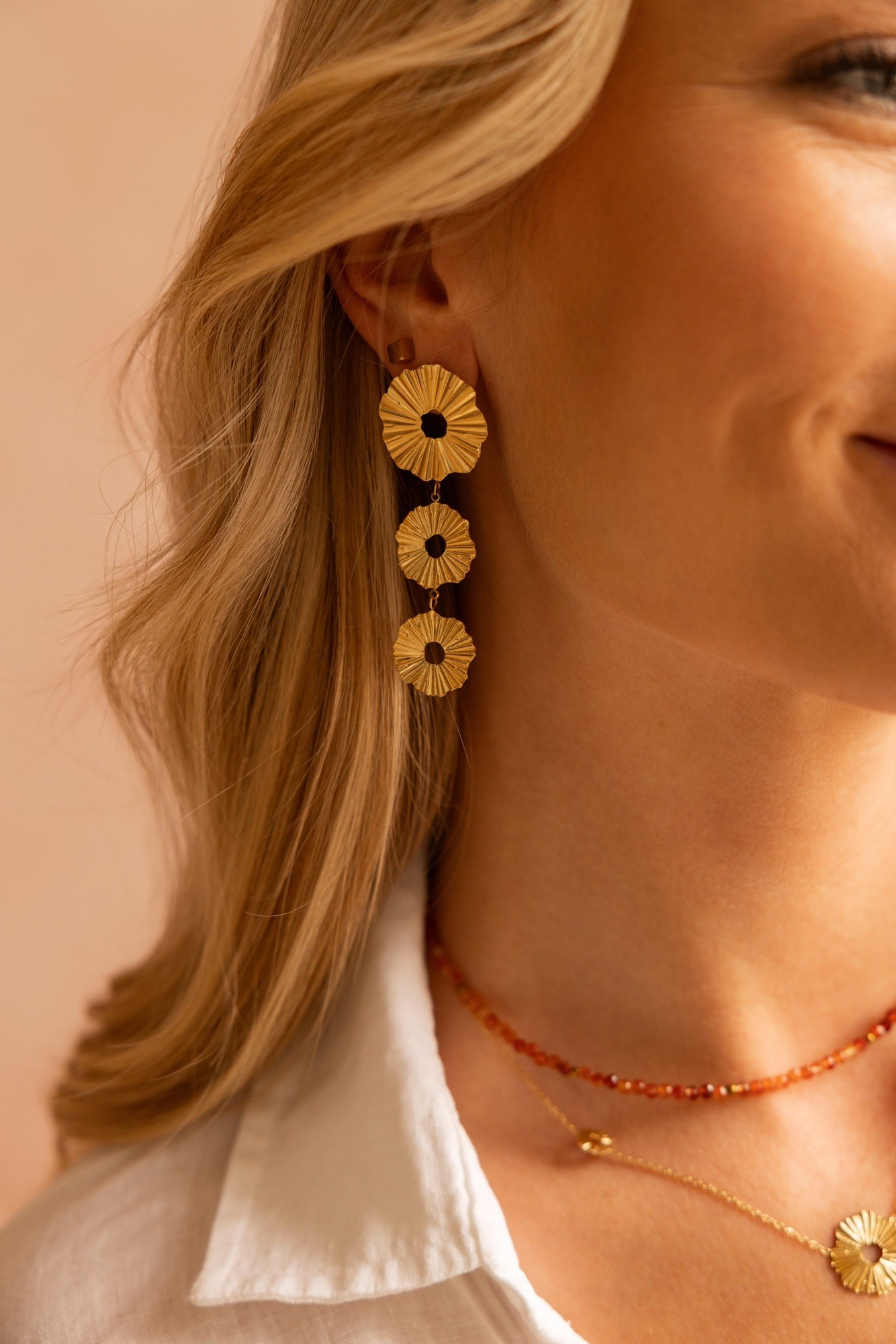 Wiszące kolczyki La Bella – stal szlachetna pozłacana