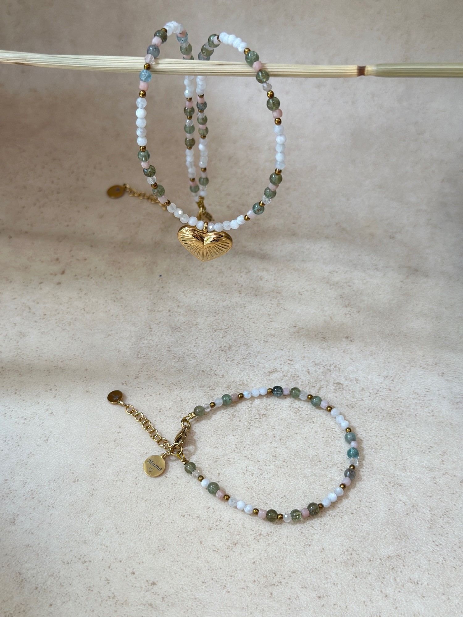 Bransoletka Mama – Bransoletka z kamieni naturalnych – bransoletka z grawerem Mama