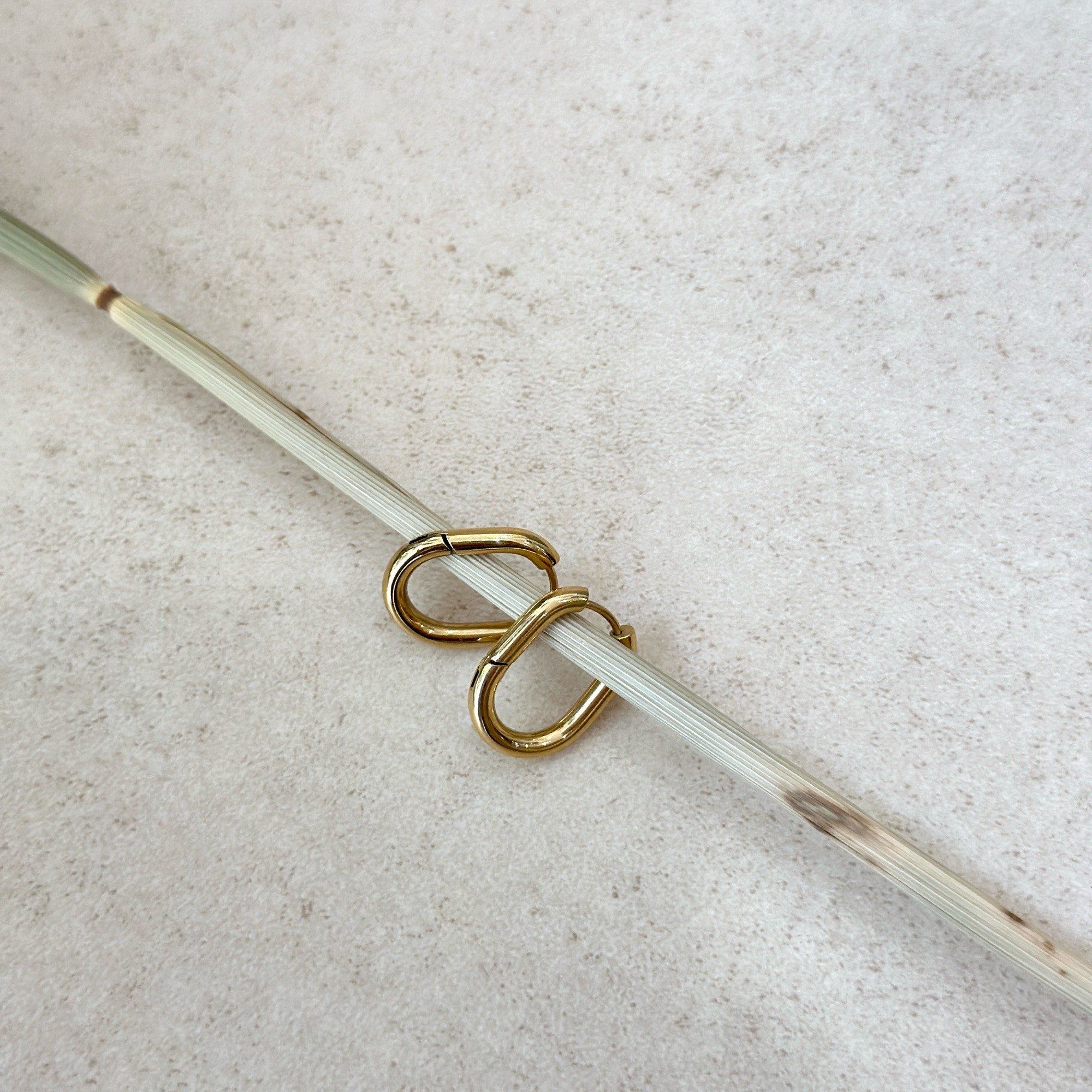 Kolczyki „Elipse” – kolczyki ze stali szlachetnej