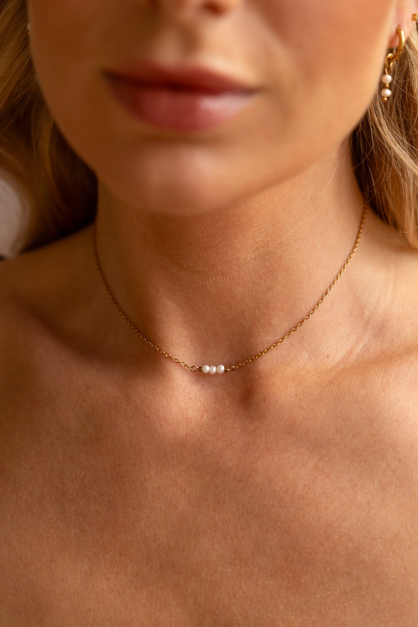 Łańcuszek z trzema perełkami Minimal Pearl – perła słodkowodna
