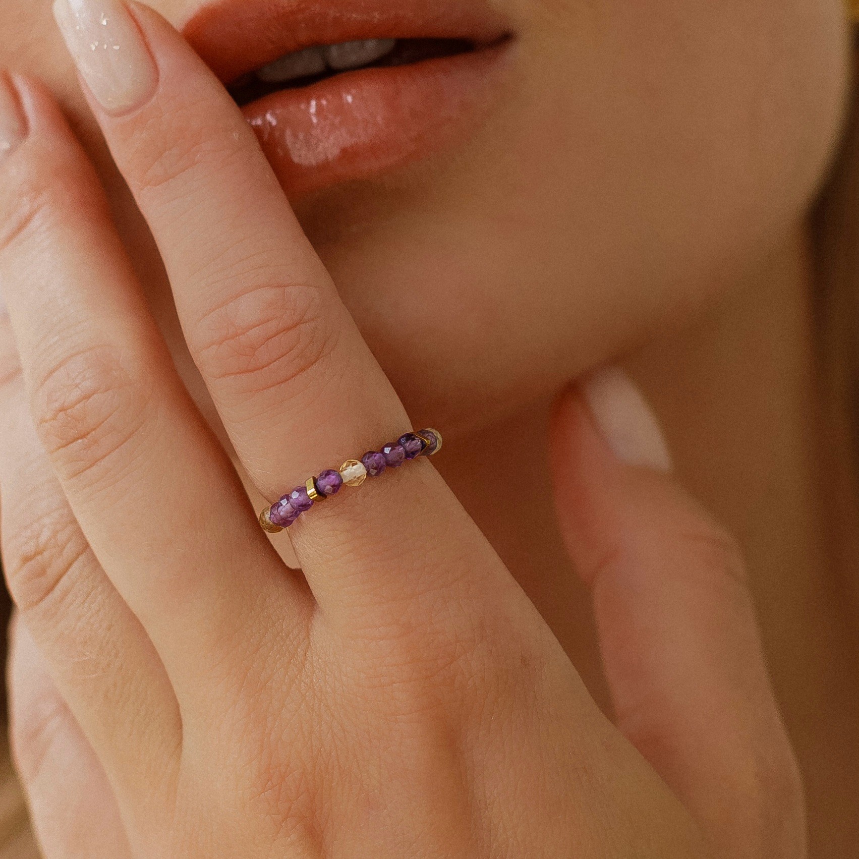 Pierścionek elastyczny Calm – Ametyst, Cytryn, Hematyt