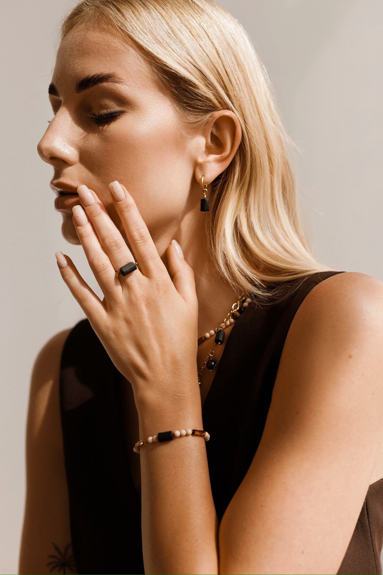 Pierścionek elastyczny Black energy – Turmalin czarny