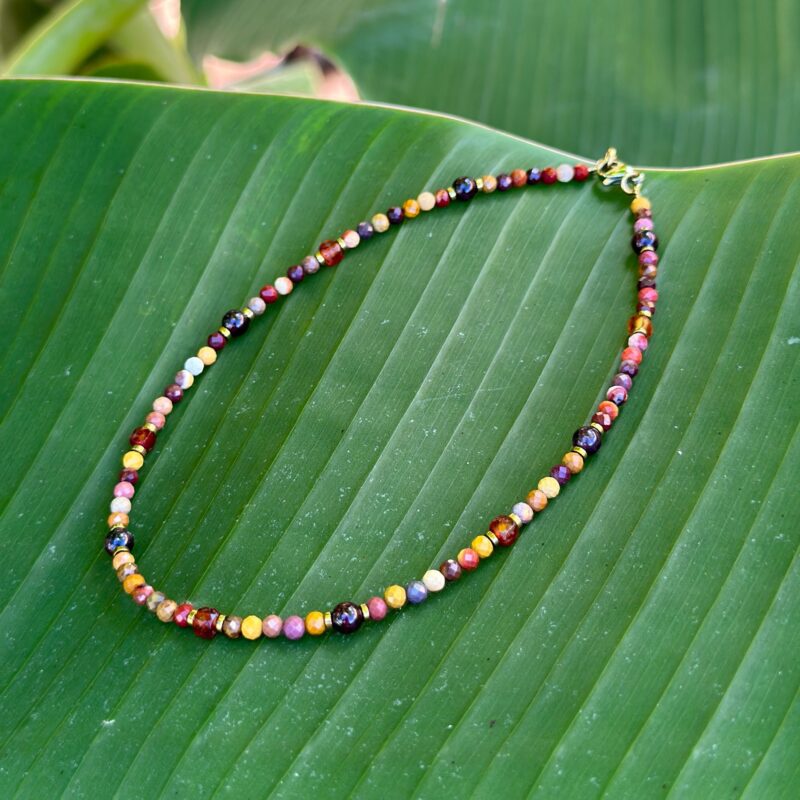 Naszyjnik typu choker "Golden vibe" - Mokait, Granat