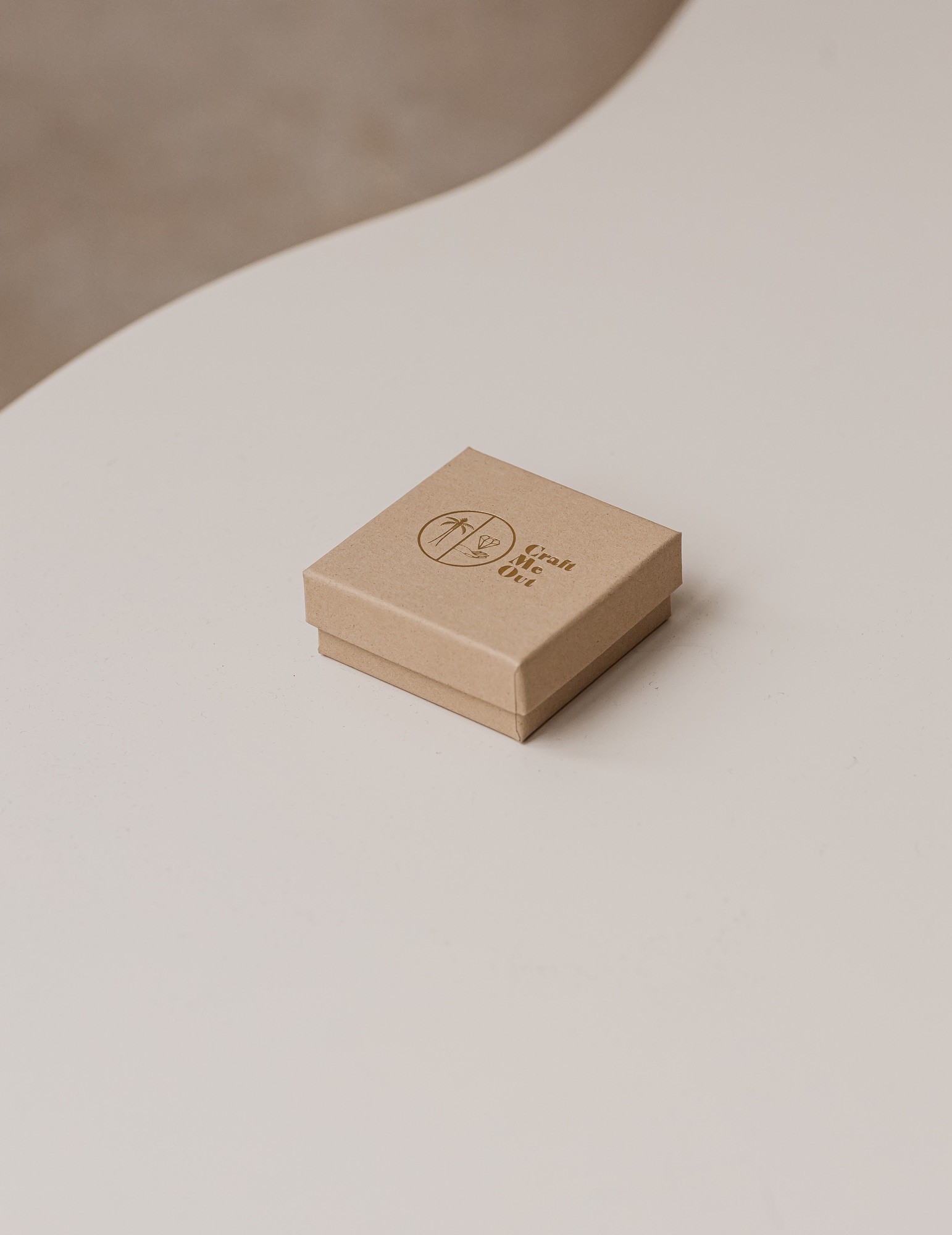 Bransoletka Golden vibe – Mokait, Granat