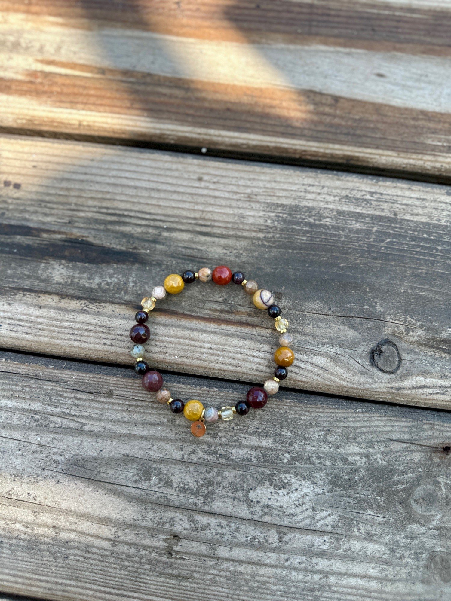 Bransoletka elastyczna Golden vibe citrine – Mokait, Granat, Rodonit, Cytryn, Hematyt