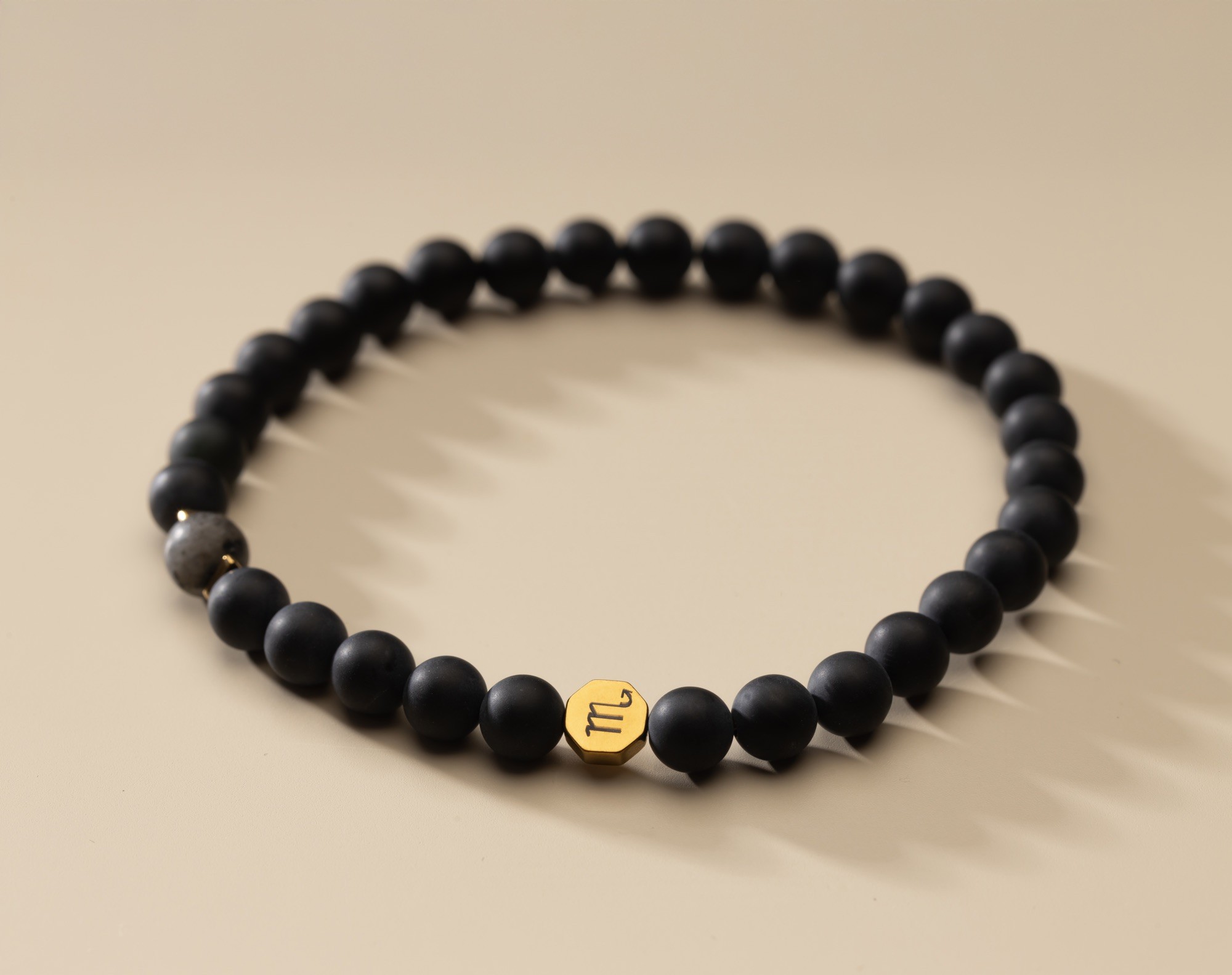 Bransoletka męska zodiakalna Skorpion – Labradoryt