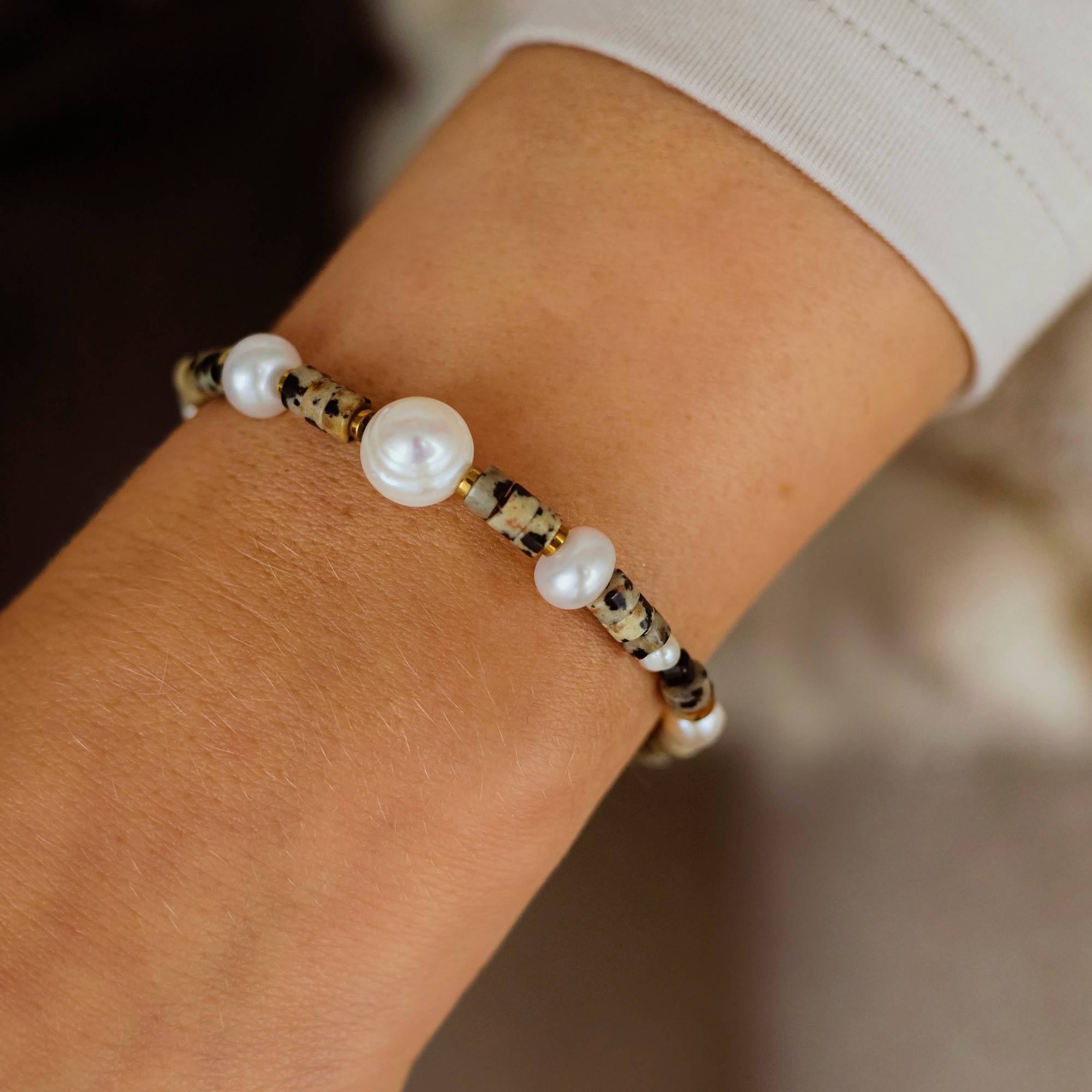 Bransoletka Pearl cozy – Perła słodkowodna, Jaspis dalmatyński, Turmalin czarny, Hematyt