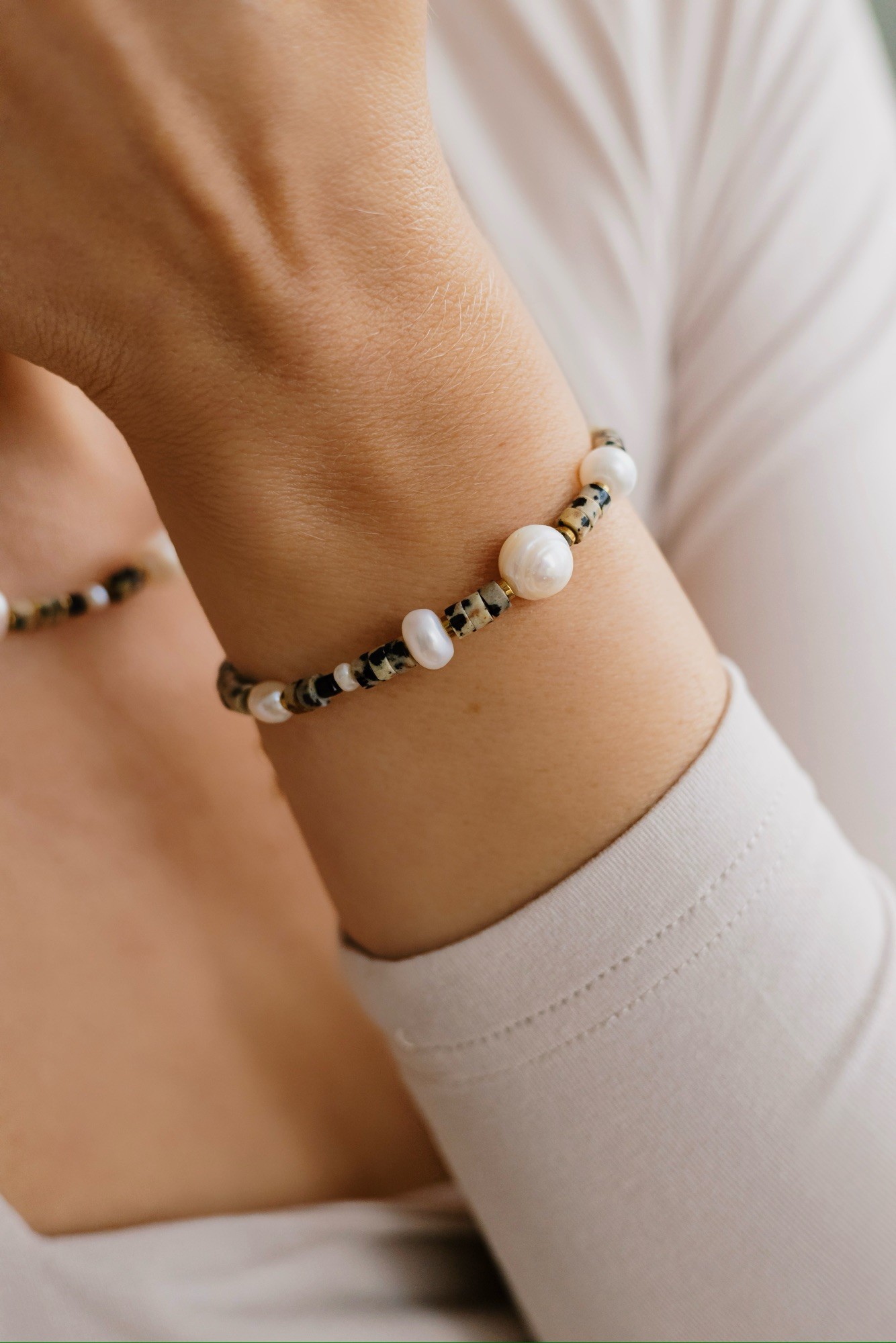 Bransoletka Pearl cozy – Perła słodkowodna, Jaspis dalmatyński, Turmalin czarny, Hematyt