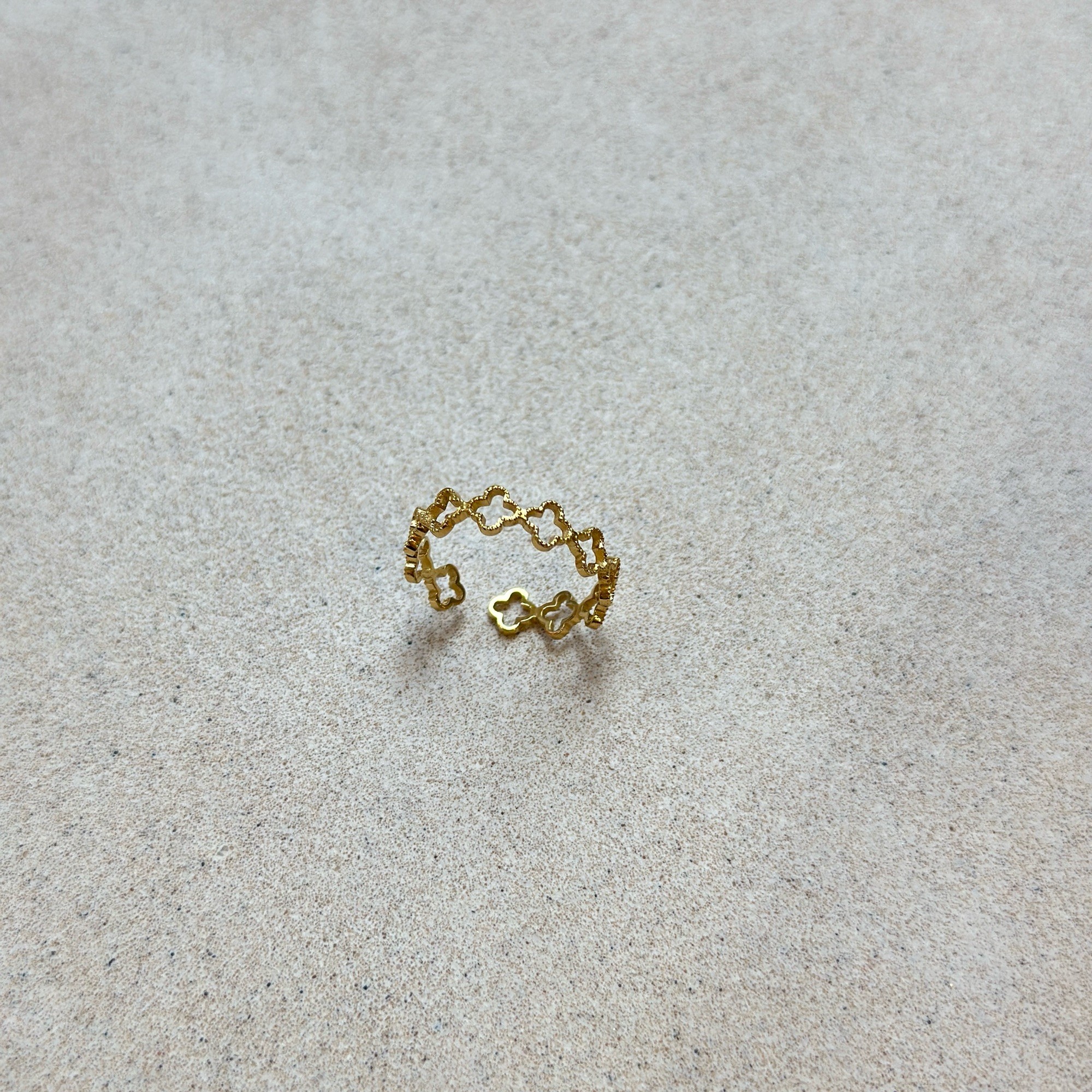 Pierścionek regulowany Malta vibe – stal szlachetna, pozłacana