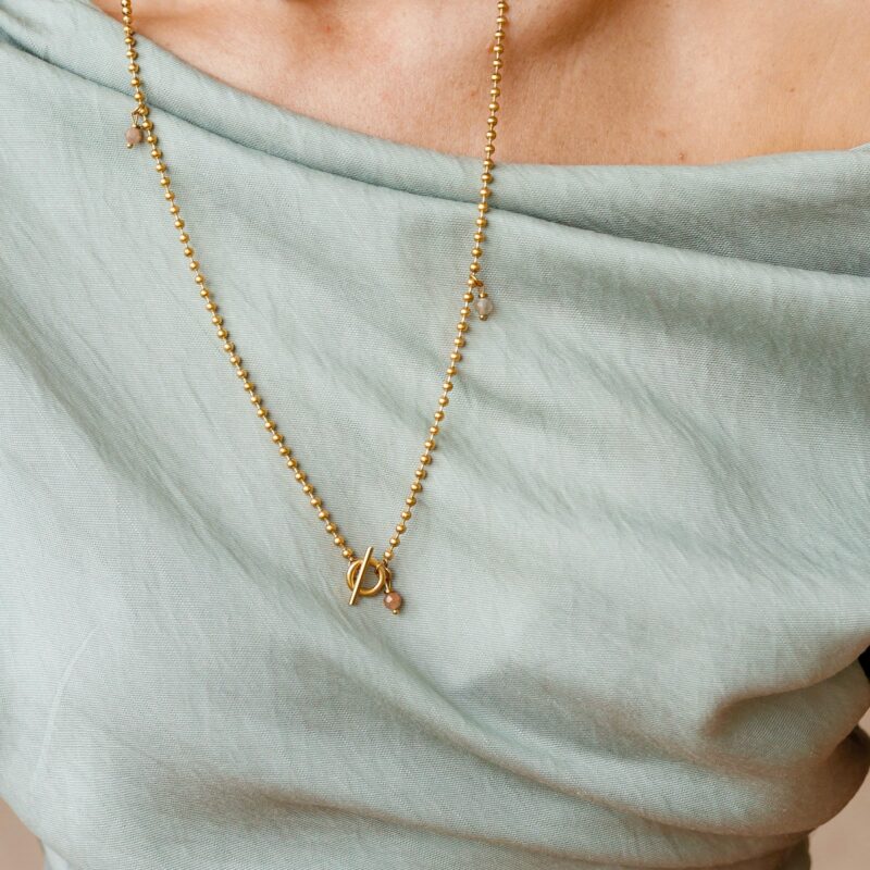 Naszyjnik Vitality long - kamień słoneczny, kamień księżycowy, pozłacana stal szlachetna