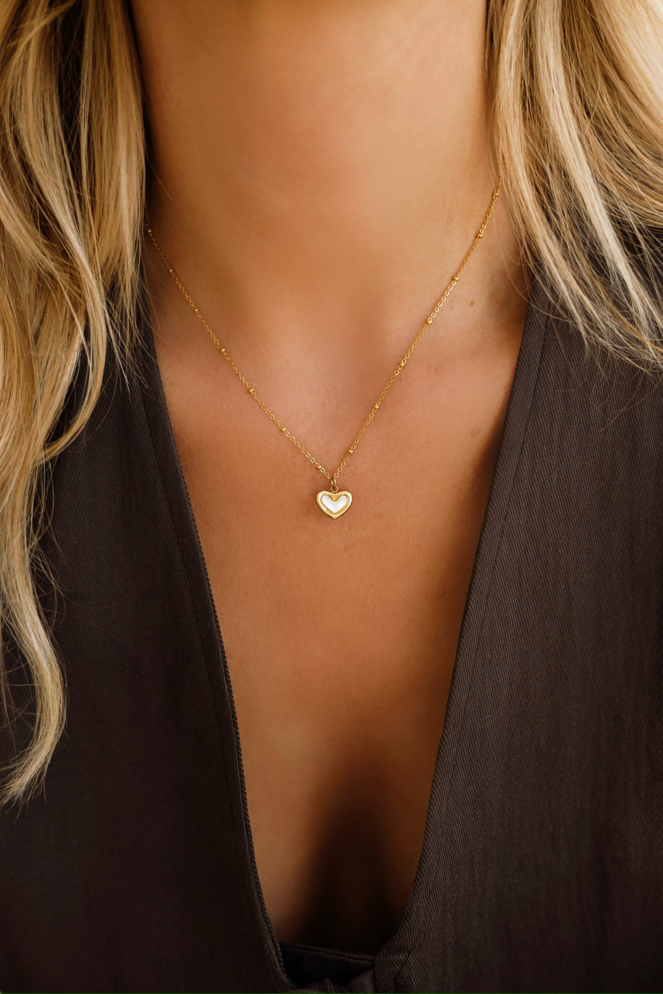 Łańcuszek Heart beat – stal szlachetna, masa perłowa