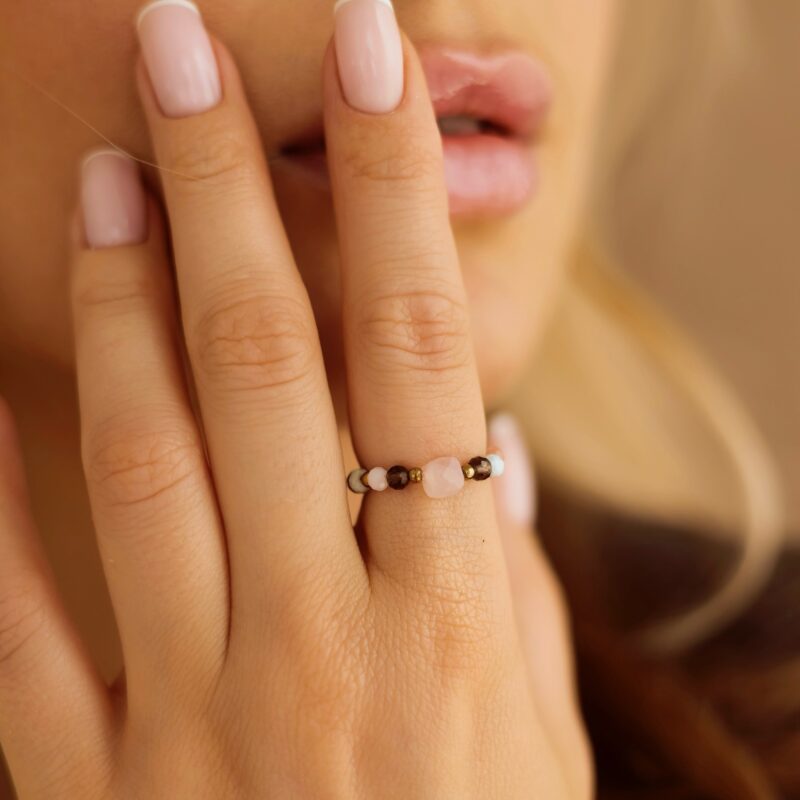 Pierścionek elastyczny Sugar bloom - Kwarc różowy, Kwarc dymny, Larimar