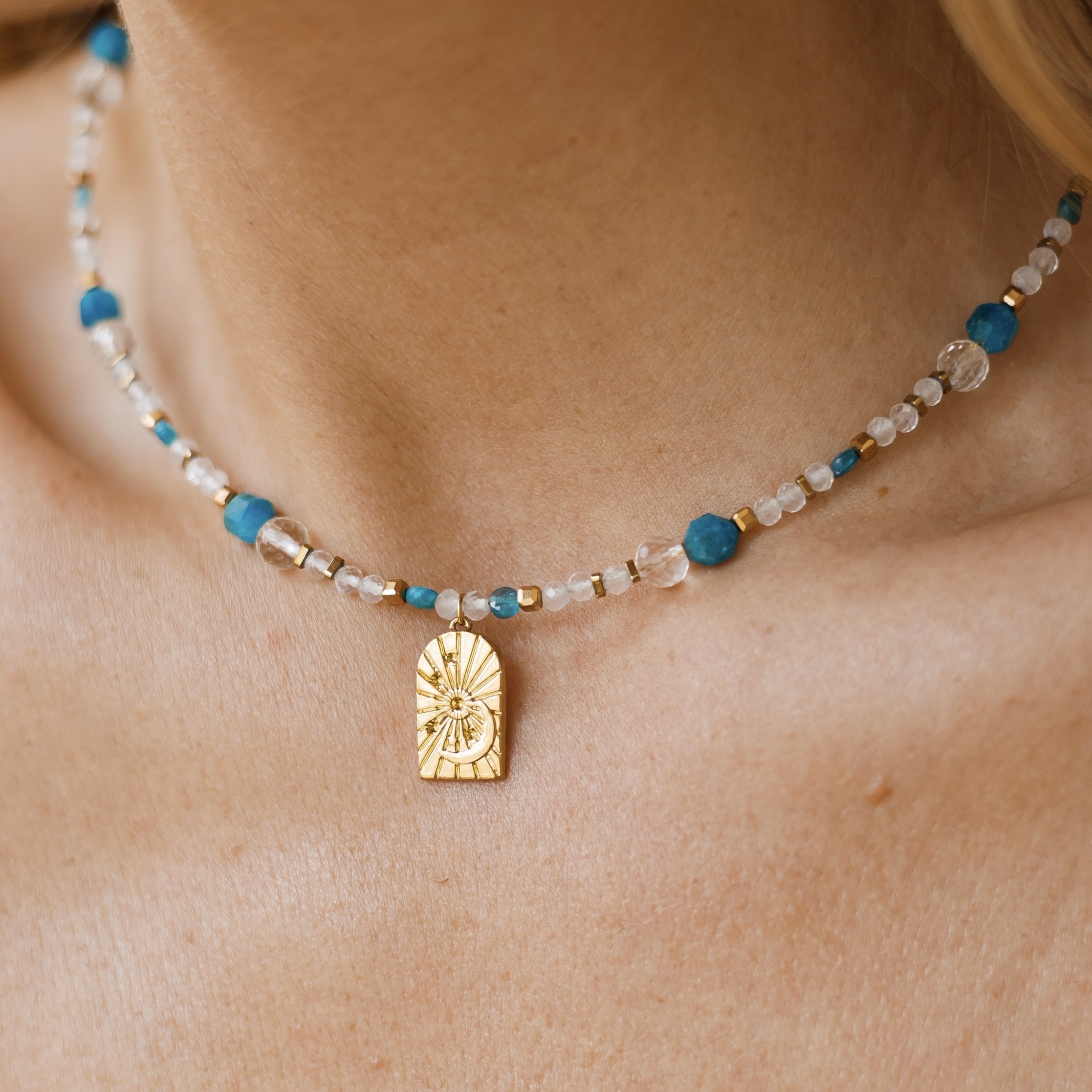 Naszyjnik Luna Nomad – Kryształ górski, Kamień księżycowy, Apatyt, Hematyt