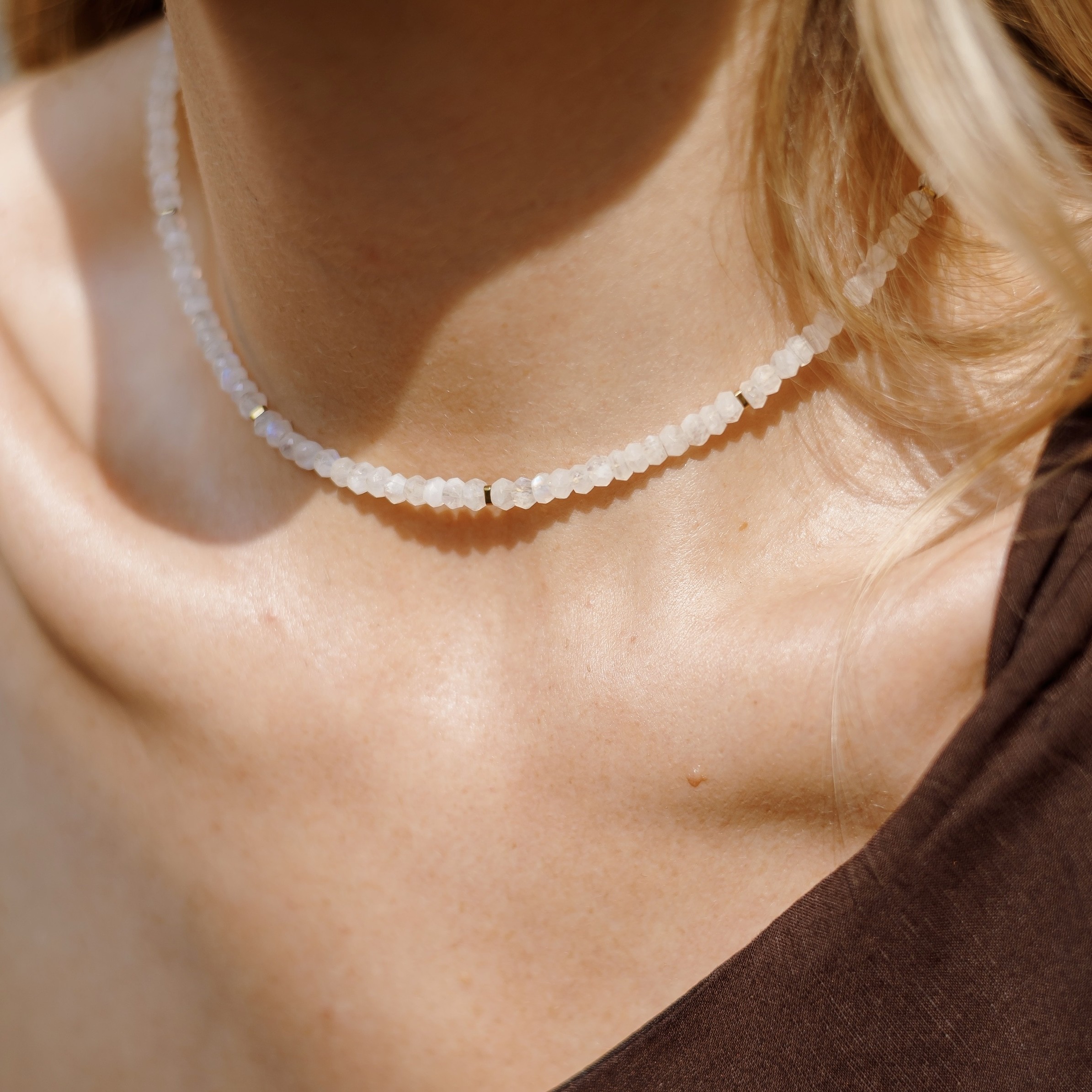 Naszyjnik typu choker Shell story – Kamień księżycowy, Hematyt