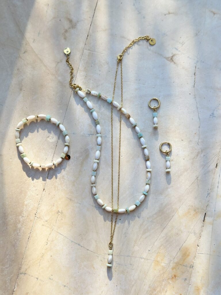 Naszyjnik typu choker Athens - Amazonit, masa perłowa, Hematyt