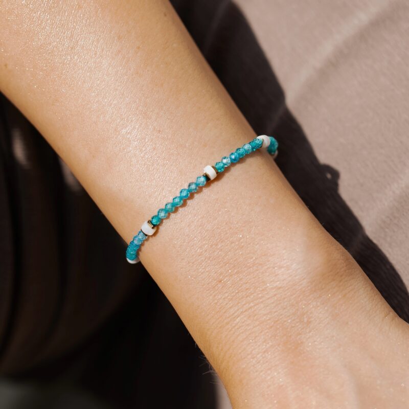 Bransoletka "Sea glow" - bransoletka z cyrkonii z masą perłową