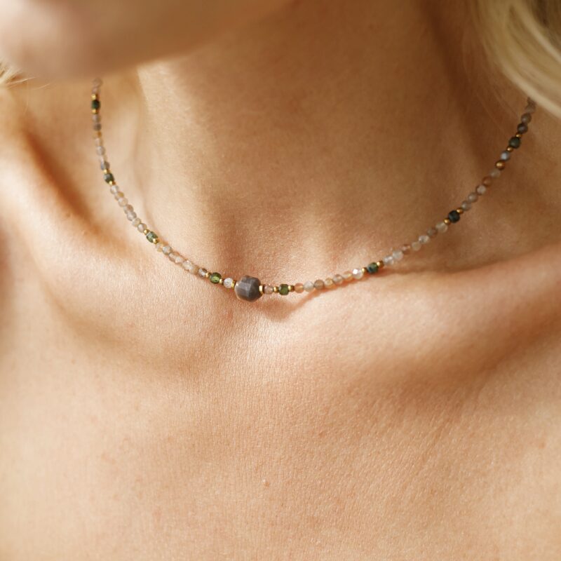 Naszyjnik typu choker Lunar sun - Kamień słoneczny i księżycowy, Turmalin zielony, Hematyt