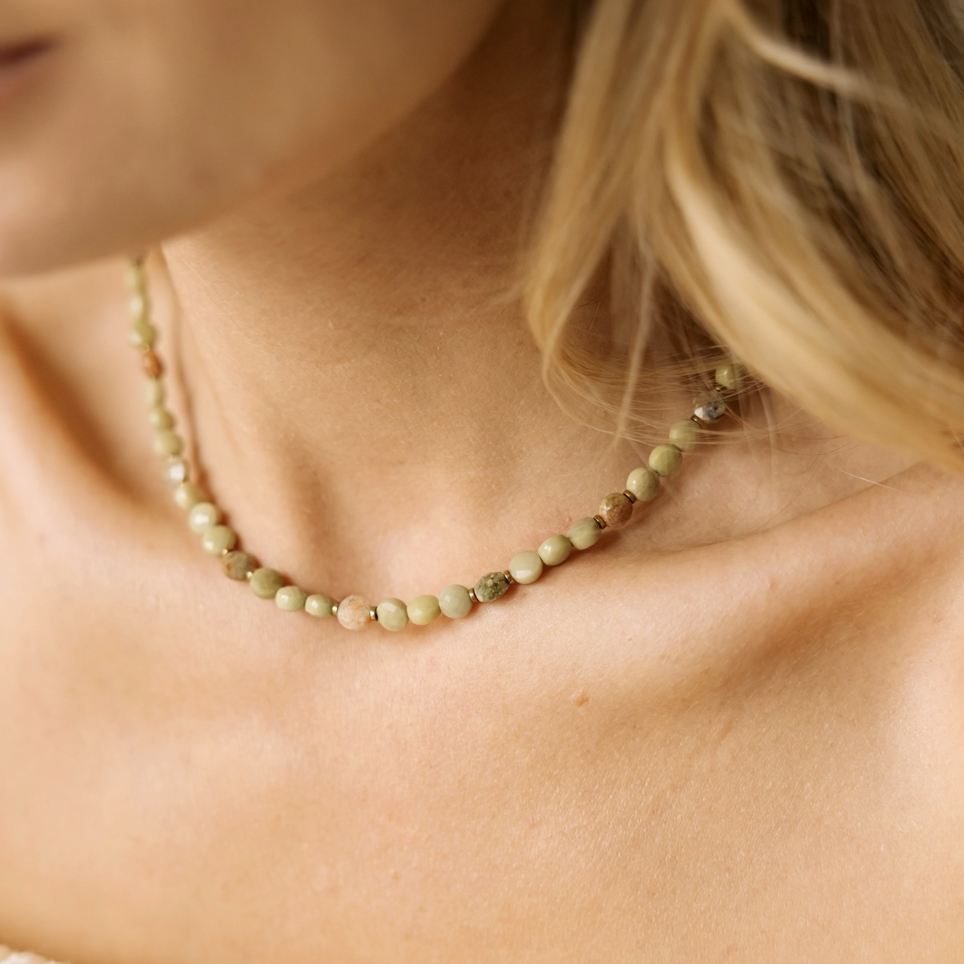 Naszyjnik Matcha Matcha – Jaspis, Unakit