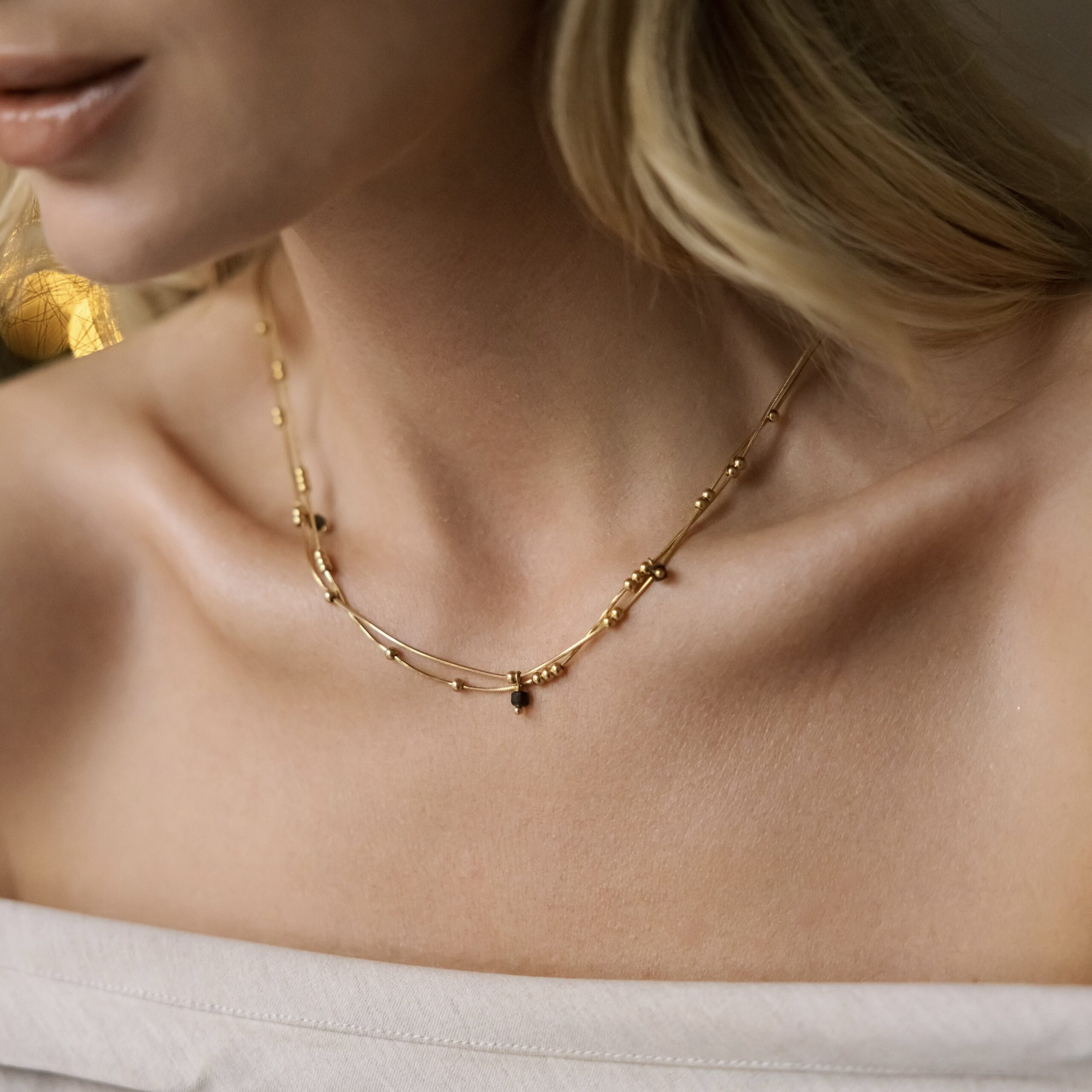 Łańcuszek Winter forest GOLD –  Obsydian złocisty, stal szlachetna pozłacana