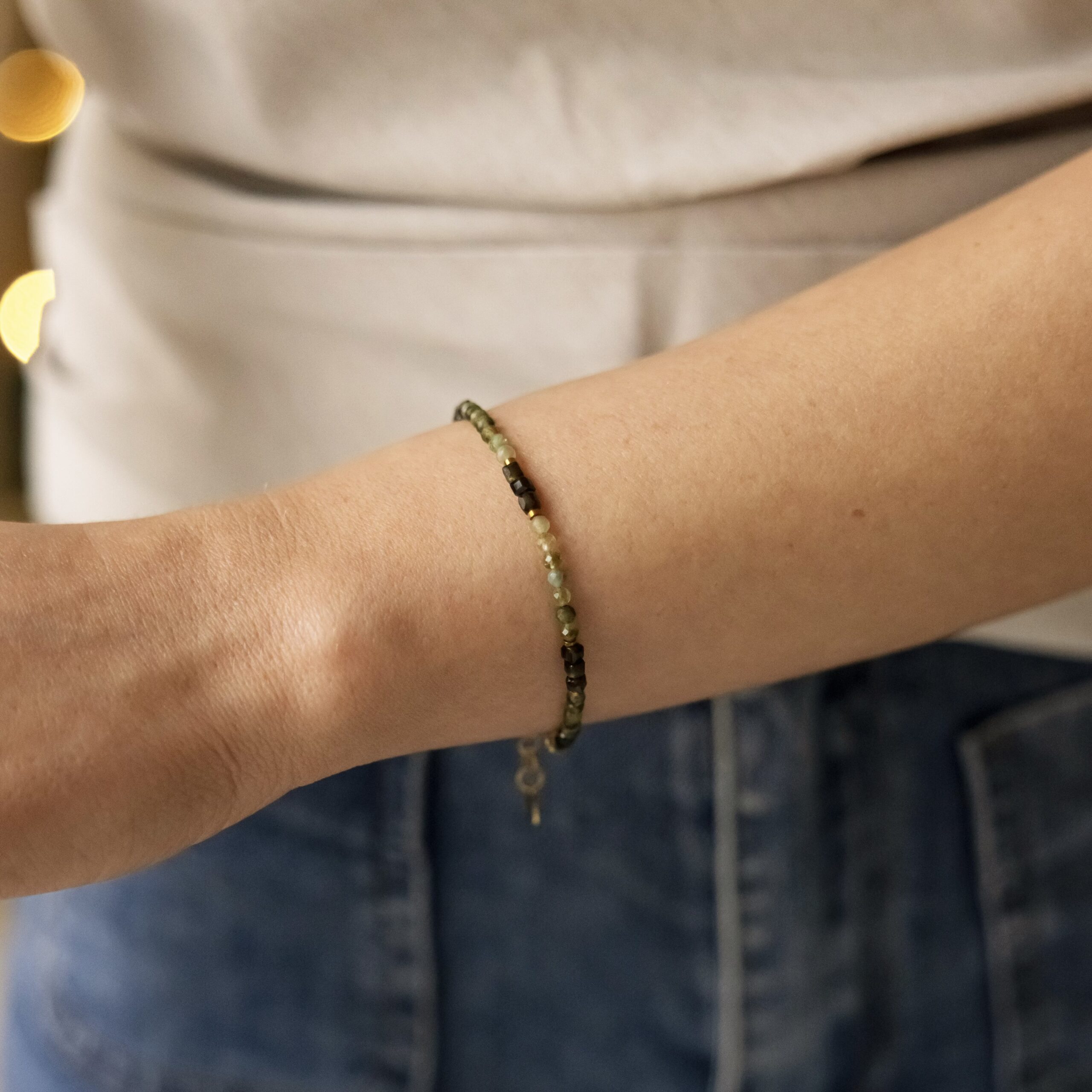 Bransoletka Winter forest – Obsydian złocisty, Turmalin zielony