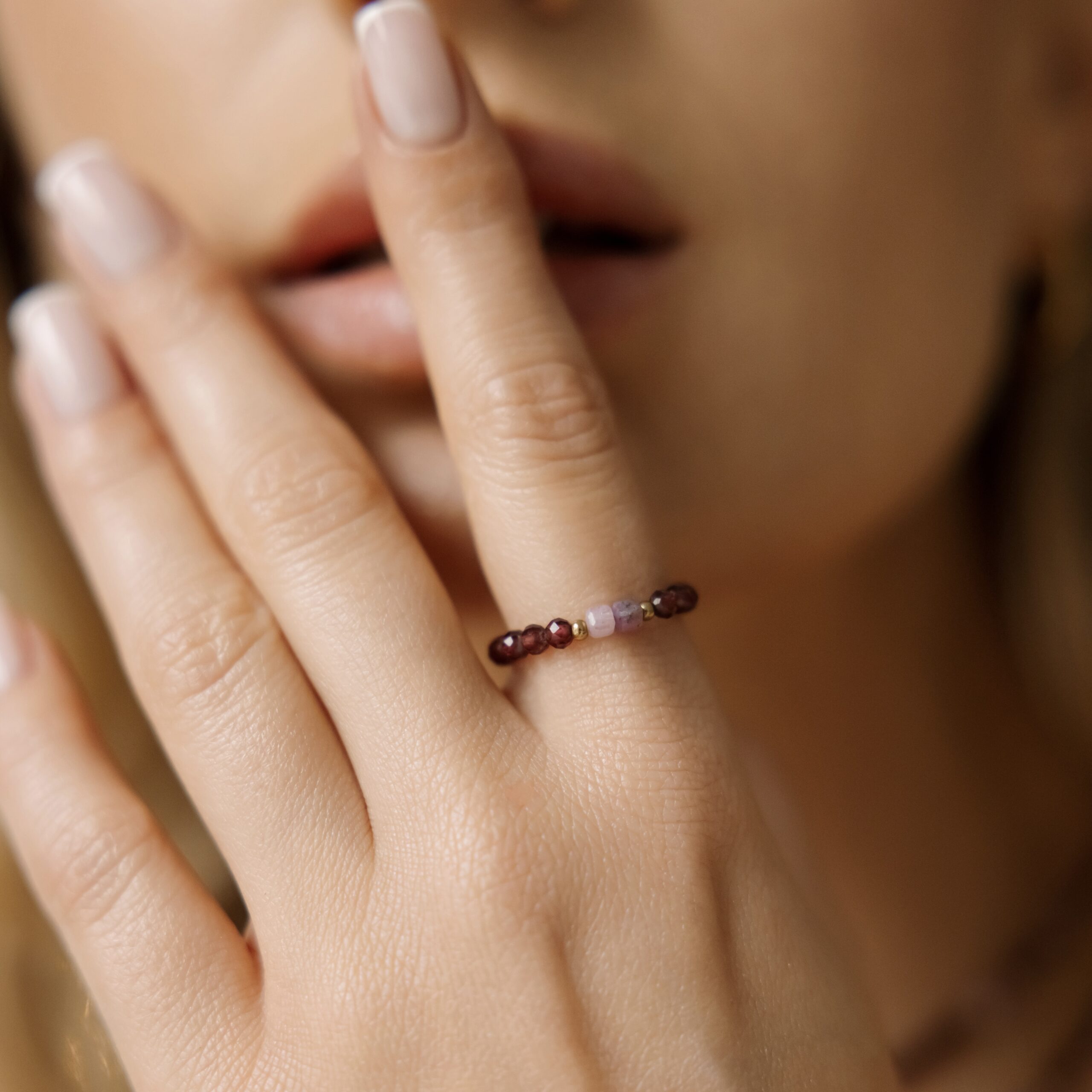 Pierścionek elastyczny Ruby mystic – Rubin, Granat, Ametyst, Hematyt