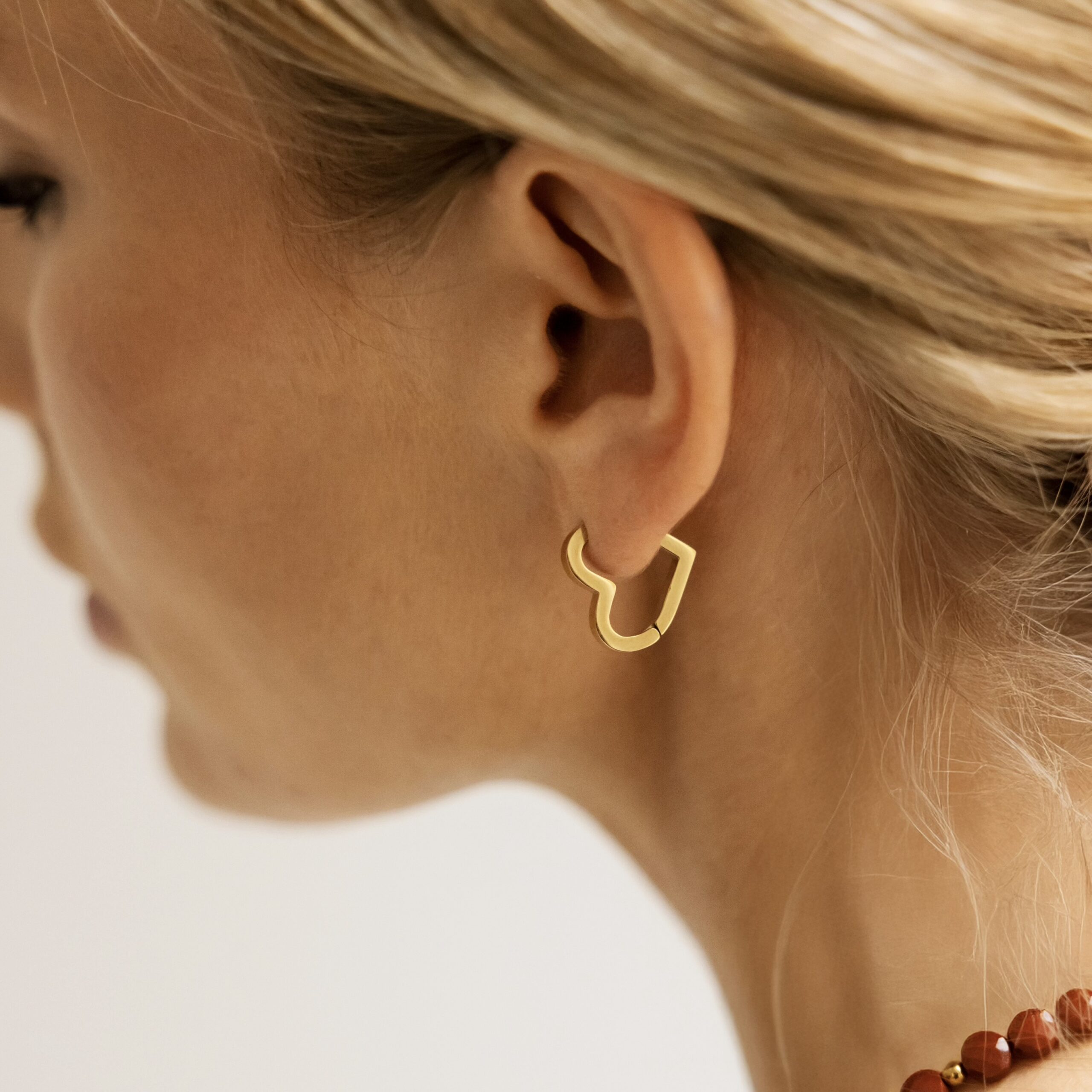 Kolczyki Love – kolczyki w kształcie serca –  stal szlachetna