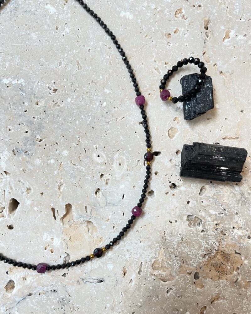 "Black Ruby " - Naszyjnik - Choker - Turmalin - Rubin - Granat