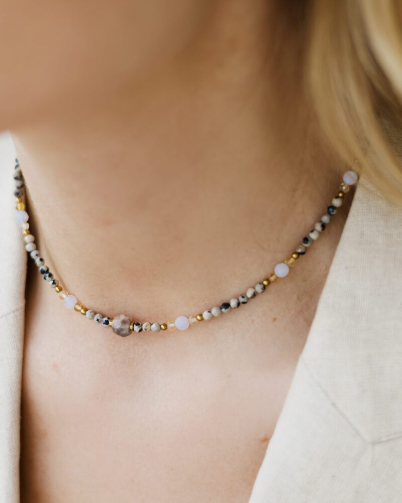 Naszyjnik typu choker Gaia - Kamień słoneczny