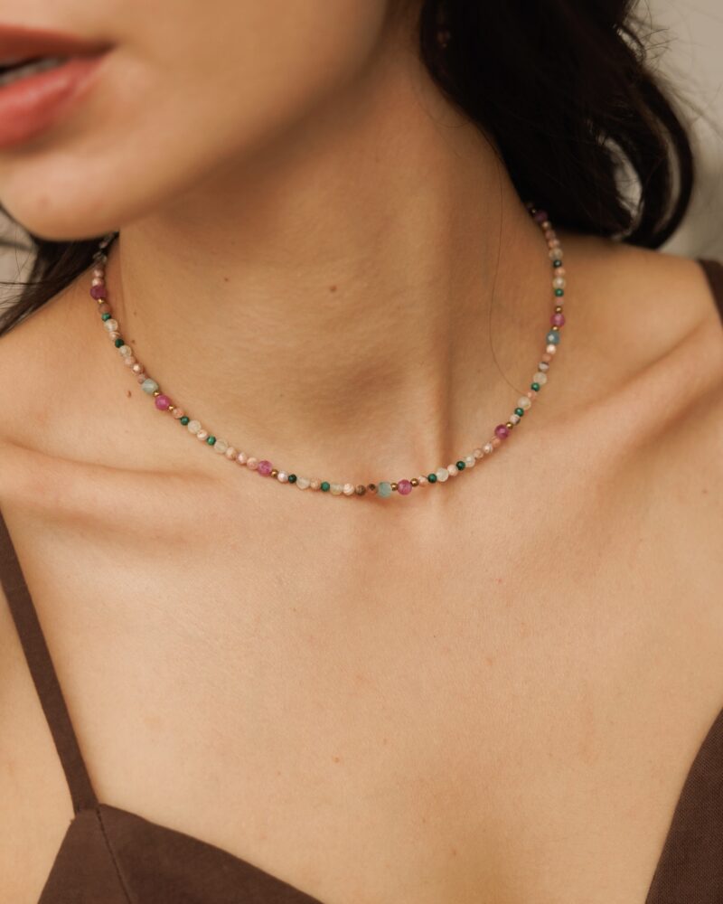 Naszyjnik typu choker Moon Blossom - kamienie naturalne